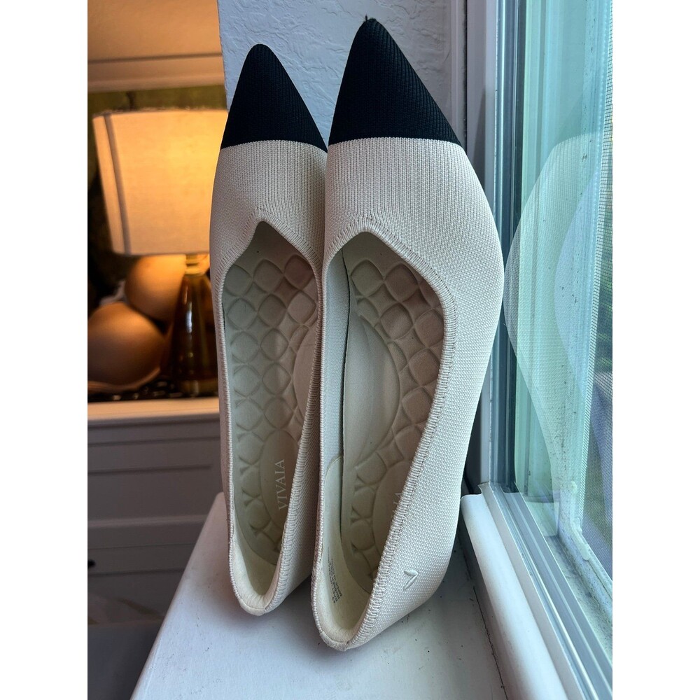 VIVAIA Scarlett Pointed Toe Kitten Heel in Ivory & Black Women’s Size 43 NWOT! - Picture 7 of 12